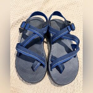 CHACO BLUE MENS SPORT SANDALS SIZE 9